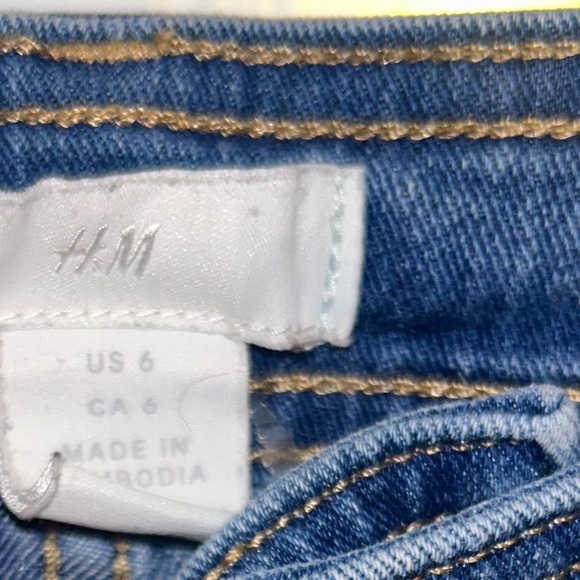 H&M Cropped Denim Trousers - Picture 2 of 3